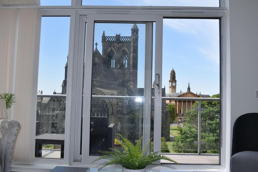 The Paisley Penthouse - Abbey View Apartment Exterior photo
