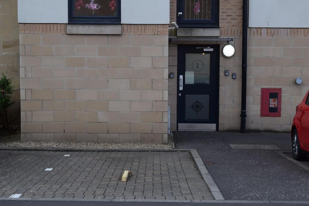 The Paisley Penthouse - Abbey View Apartment Exterior photo