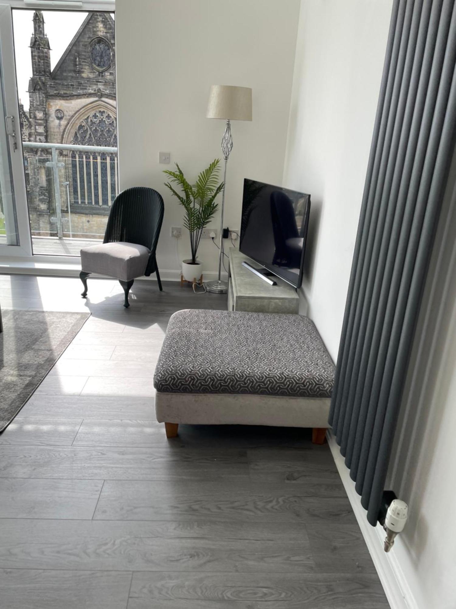 The Paisley Penthouse - Abbey View Apartment Exterior photo
